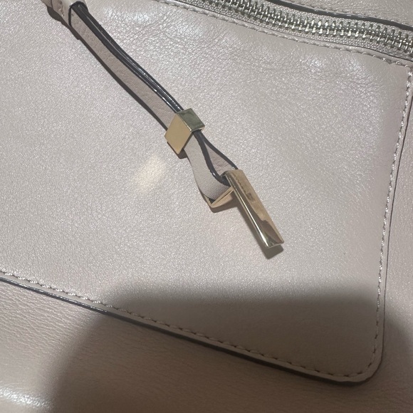 Cate Riley -  Leather Crossbody Bag in Blush - Picture 12 of 14